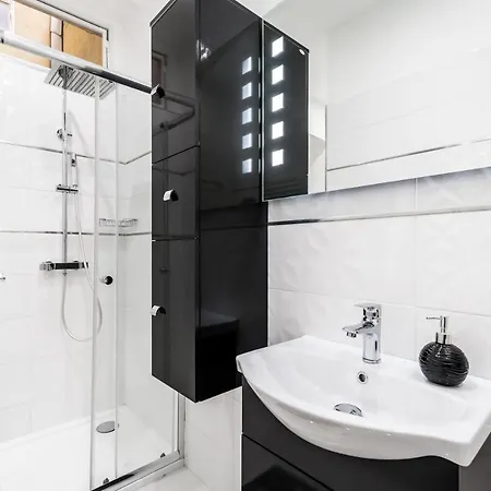 Centrum Lovely At The Opera Building Appartement *
